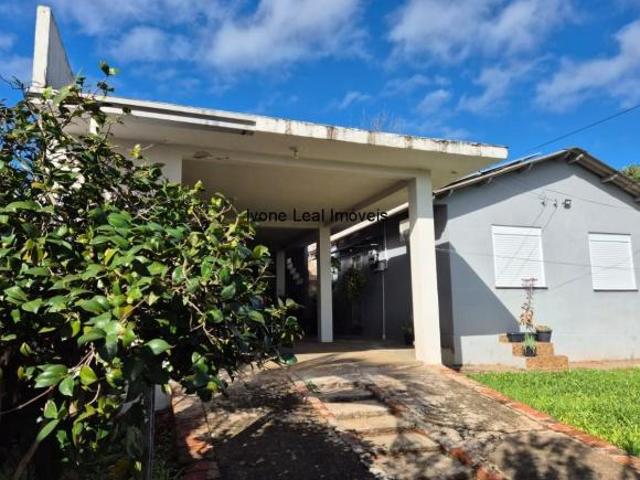 Excelente oportunidade! 02 Casa à venda área central de Santo Ângelo RS, 2 quartos, 1 suíte, 1 sala