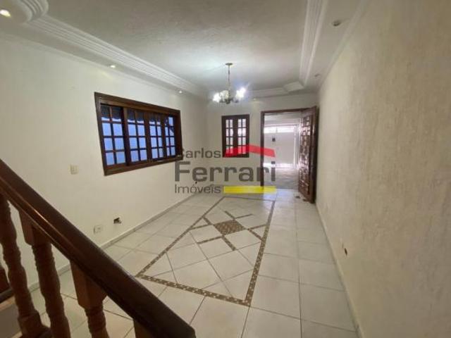 Excelente oportunidade 3 casa em um terreno de 261m²