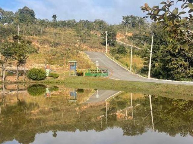 Excelente lote à venda em condomínio fechado Itabirito!