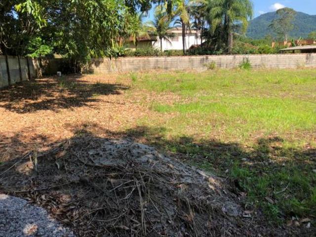 Excelente Lote Com Ótima Localização