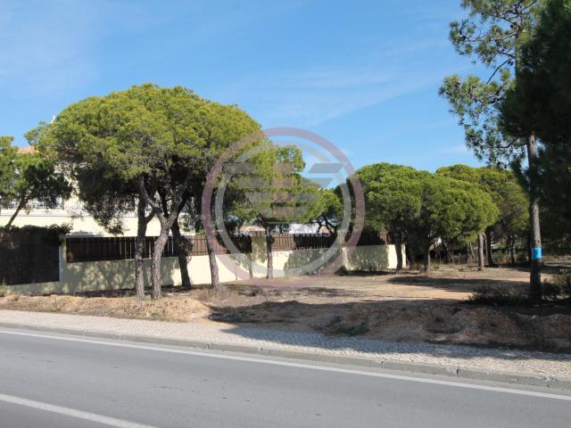 Excelente lote de terreno nas Varandas do Lago