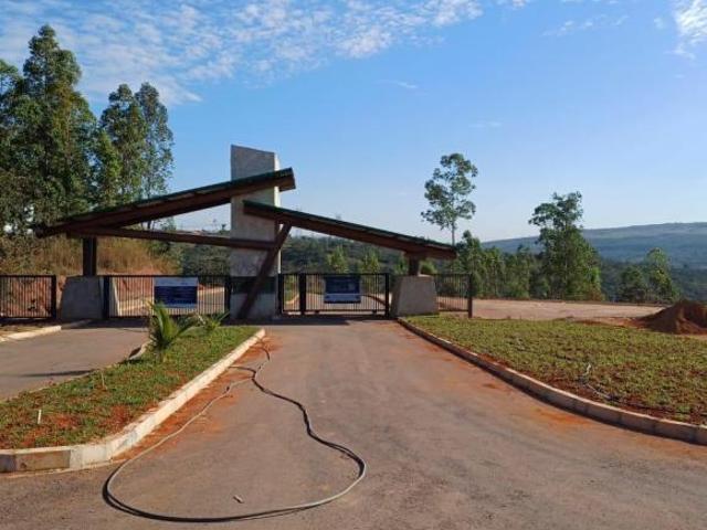 EXCELENTE LOTE EM UM DOS CONDOMINIO MAIS TOP DA REGIÃO, LAGUNA MAGNÓLIA