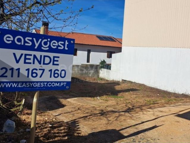 Excelente Lote para construção, com 246 M2, em Mogadouro