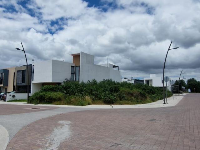 EXCELENTE LOTE RESIDENCIAL CAÑADAS DEL ARROYO