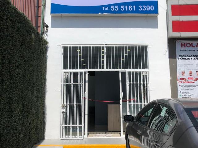 Excelente local sobre Calzada las águila