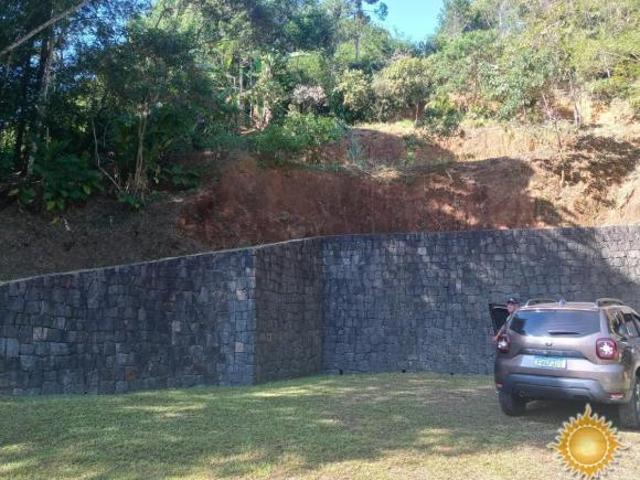 Excelente localização próximo a 3 praias, a 30 mts. do Mar ótimo pra Pousada !