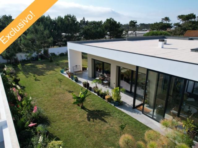 Excelente moradia, T3, com jardim e garagem 2 km da praia Santa Cruz Torres Vedras