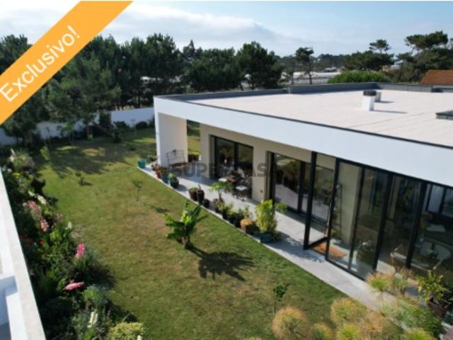 Excelente moradia, T3, com jardim e garagem 2 km da praia Santa Cruz Torres Vedras