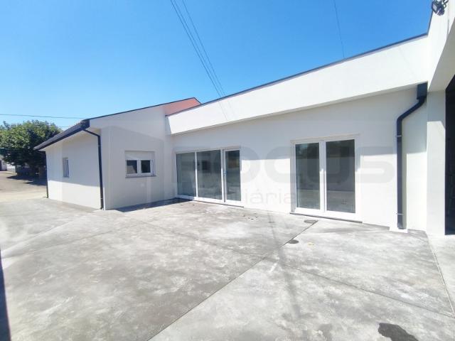 Excelente Moradia T4 térrea isolada Vagos