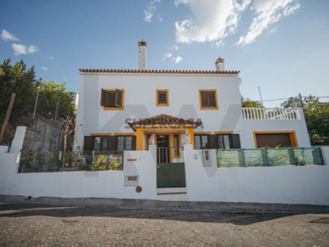 Excelente moradia T5 com certificação energética A, entre o conforto moderno e a alma alentejana