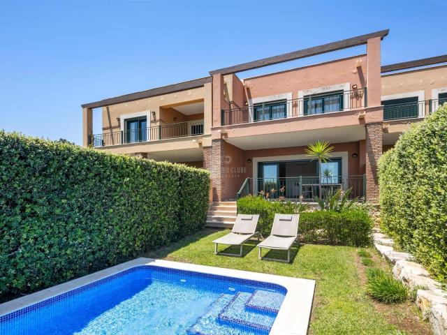 Excelente moradia em banda de 2 quartos com vista mar, pisci. 140m² Lagoa e Carvoeiro