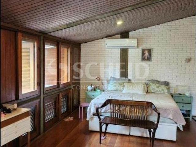 Excelente sobrado 400m² com 03 Suítes e 04 vagas no Planalto Paulista