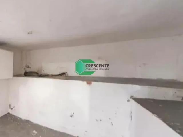 Excelente sobrado a 750 metros do SESC!