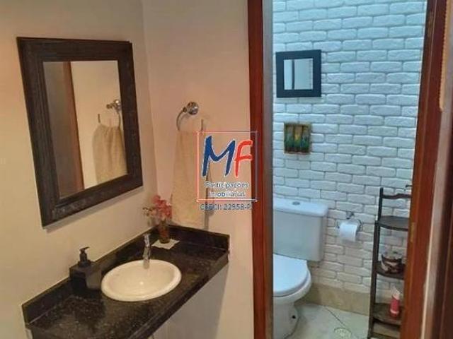 Excelente sobrado na Cidade Patriarca, com 110m² a.u 3 dormitórios 1 suíte, sala, varanda, copa