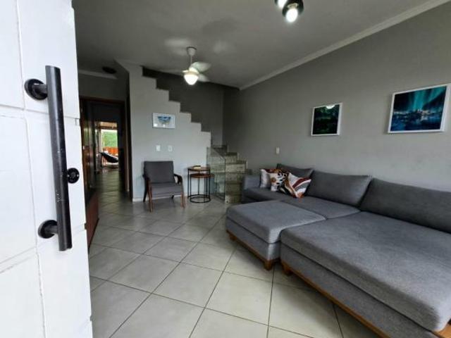Atraente sobrado para venda em Vila dos Remédios com 2 quartos, sendo 2 suítes, 113m² camilapadula