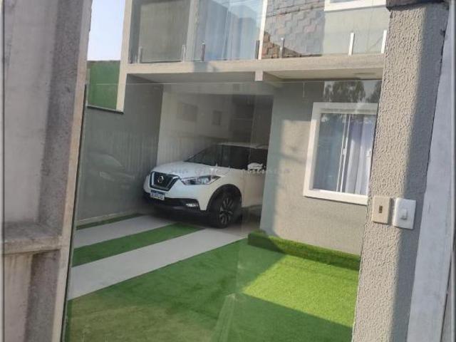 Excelente Sobrado/Duplex à Venda em São José dos P