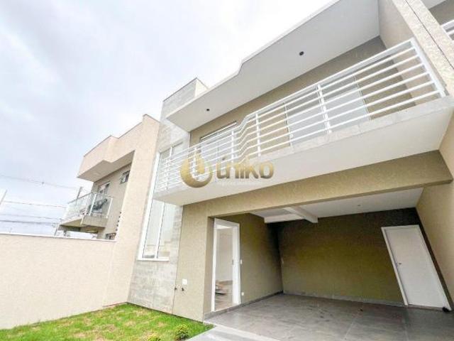 Excelente sobrados em São José dos Pinhais 149m²