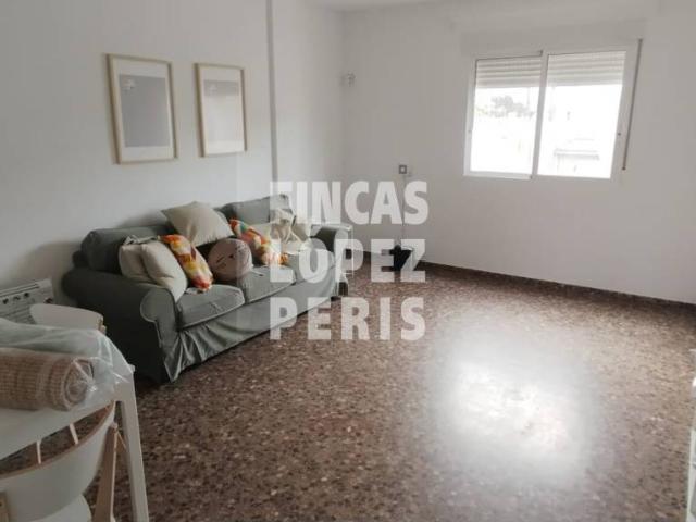 Excelente piso amueblado en Albalat de la Ribera. No se cobra ningún tipo de honorarios al comprador