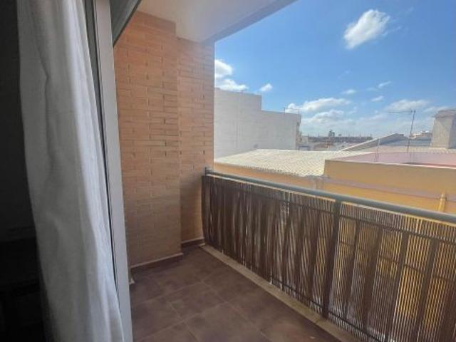 EXCELENTE PISO EN RONDA SUR CON PLAZA DE APARCAMIENTO Y TRASTERO