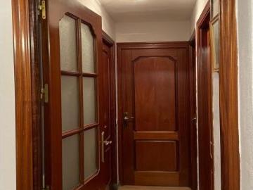 Excelente piso para estudiantes cerca de Cartuja. Junto al Hospital Macarena