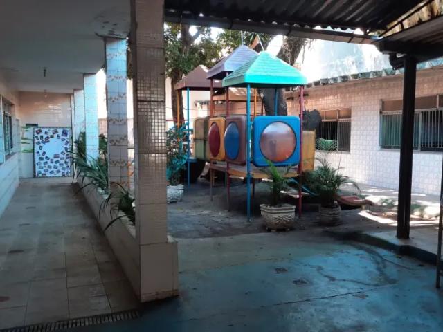 Excelente Prédio Comercial c/ 800m² Vaz Lobo