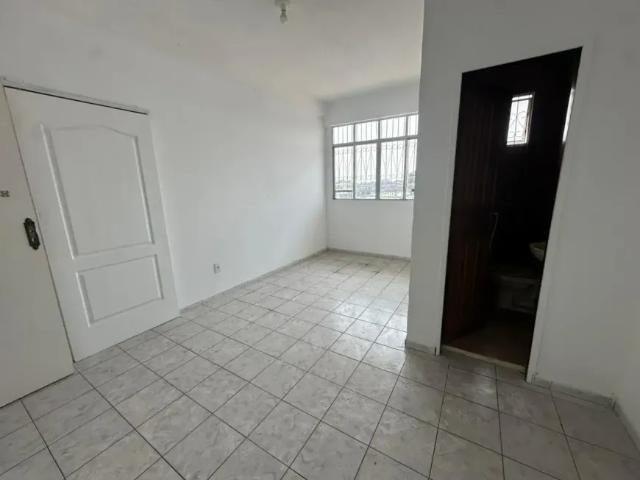Excelente Prédio Comercial para Locação na Av. Visconde de Porto Alegre Praça 14 de Janeiro