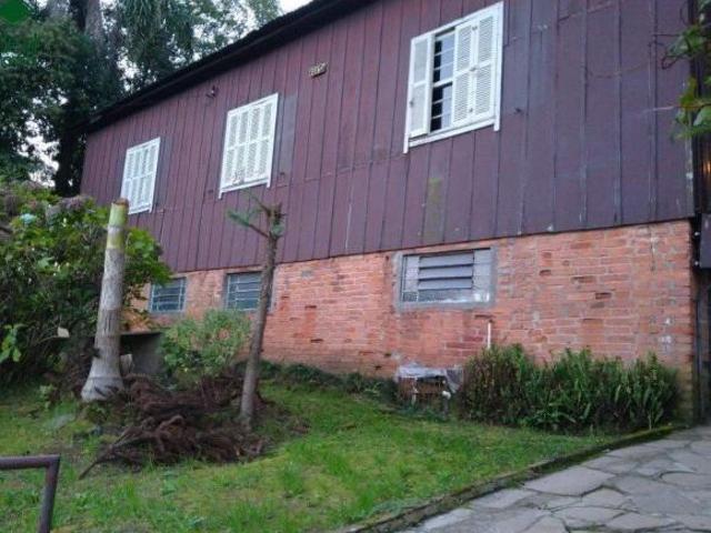 EXCELENTE PRÉDIO COMERCIAL NO CENTRO DE CAXIAS DO SUL