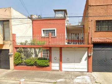CASA EN VENTA EN COYOACAN CDMX