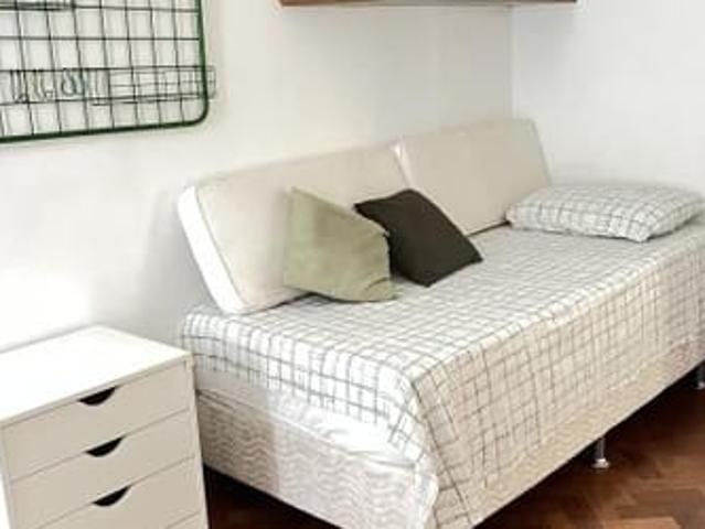 Excelente quarto no Leblon com excelente vista