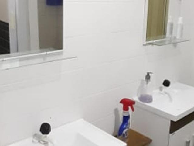 Excelente Quarto Individual e Mobiliado