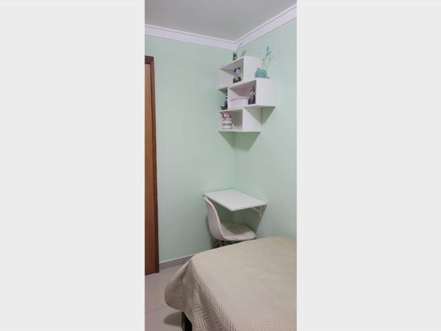 Excelente QUARTO para MULHERES