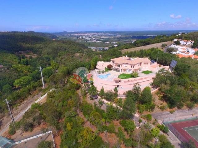 Excelente quinta vedada em Alcobaça com espaços e vistas úni. 1158m² Maiorga