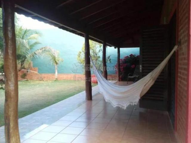 Excelente Rancho em Fronteira Venda