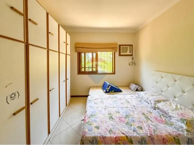 Casa de Alto Padrão com 6 Dormitórios, Piscina, Sauna e Sótão Multifuncional – Moinhos de Vento | Ca