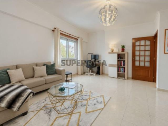Excelente T1 em São Marcos com 66 m², Cozinha Equipada e Arrecadação