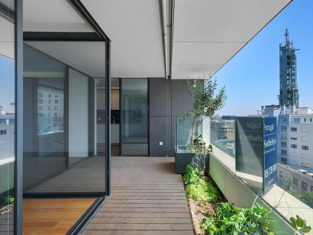 Excelente T2, Condominio Orpheu, Parque das Nações 103m² Parque Das Nações