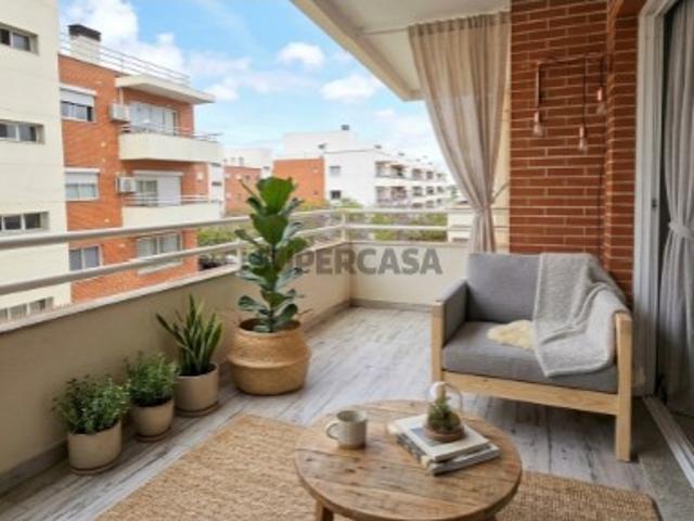 T3 com Suite, Parqueamento e Arrecadação em Alhos Vedros 133 m² de Conforto e Qualidade de Vida