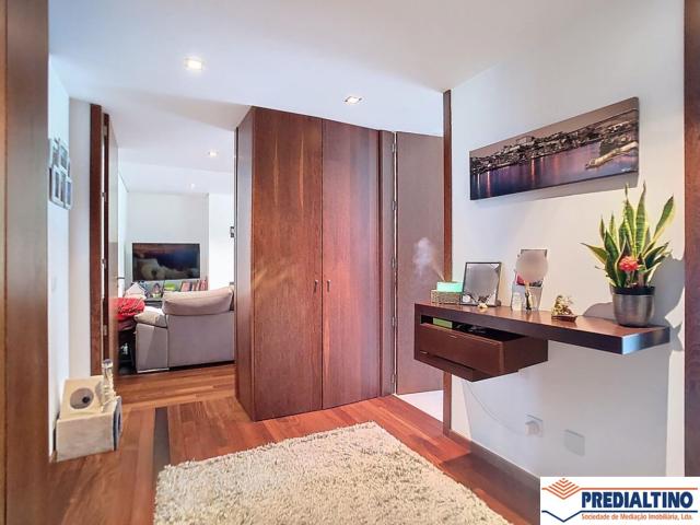 Excelente T3 de luxo para arrendamento próximo ao Maia Jardim