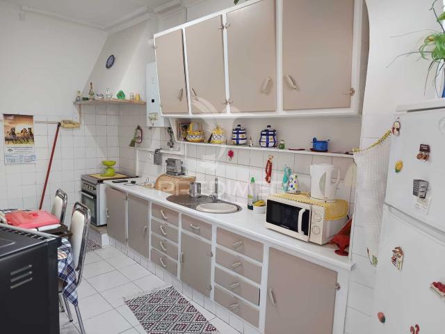 Excelente T3 na Cova da Piedade – Almada | 90m² | Varandas | Ótima Localização