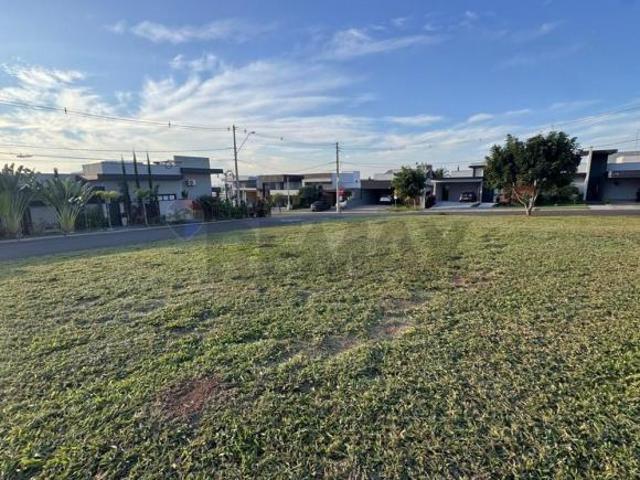Excelente terreno 300m² de Esquina à venda no Condomínio Solar das Esmeraldas – Nova Odessa/SP