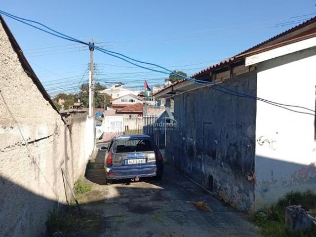 Excelente Terreno 360m² com Duas Frentes no Atuba