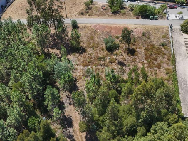 Excelente Terreno Urbano com 1.698 m² na Bemposta – Oportunidade Única