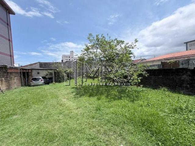 Excelente terreno á venda no bairro jardim Imperador!