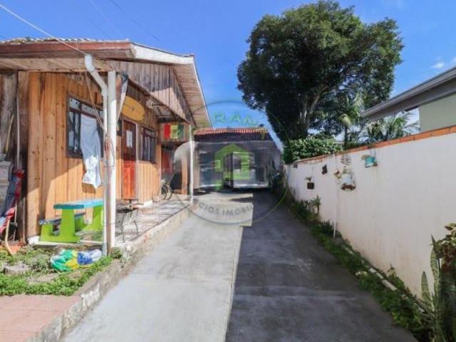 Excelente terreno a venda com 3 casas, ZR 2, com 4