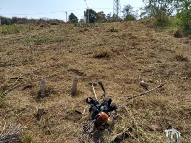 Terreno à venda em Bragança Paulista SP, Residencial das Ilhas: 300m² de área!