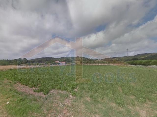 Excelente terreno Bolhos / Atoguia da Baleia