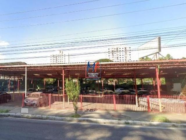 Excelente Terreno com 11.474 m² de área total sendo 1.829 m² de área construída, testada de 242,50 m