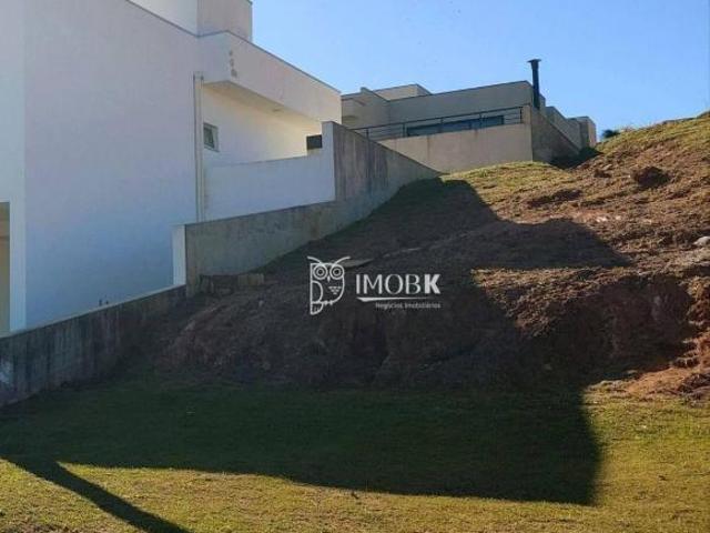 Excelente Terreno em condominio exuberante de Louveira