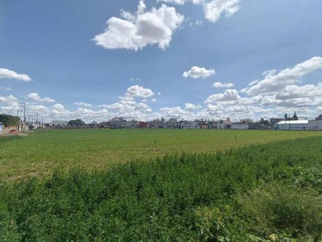 EXCELENTE TERRENO EN VENTA UBICADO EN SAN PEDRO CHOLULA A UNOS MINUTOS DEL CENTRO, USO DE SUELO MIXT