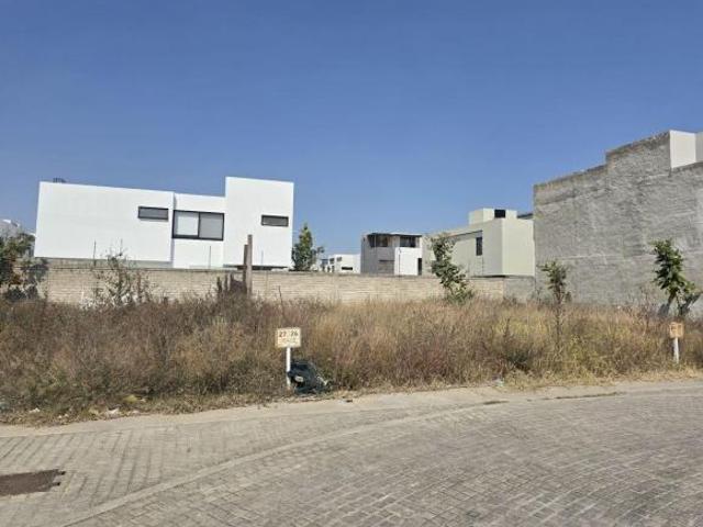 Excelente Terreno en Venta dentro de Coto en Solares